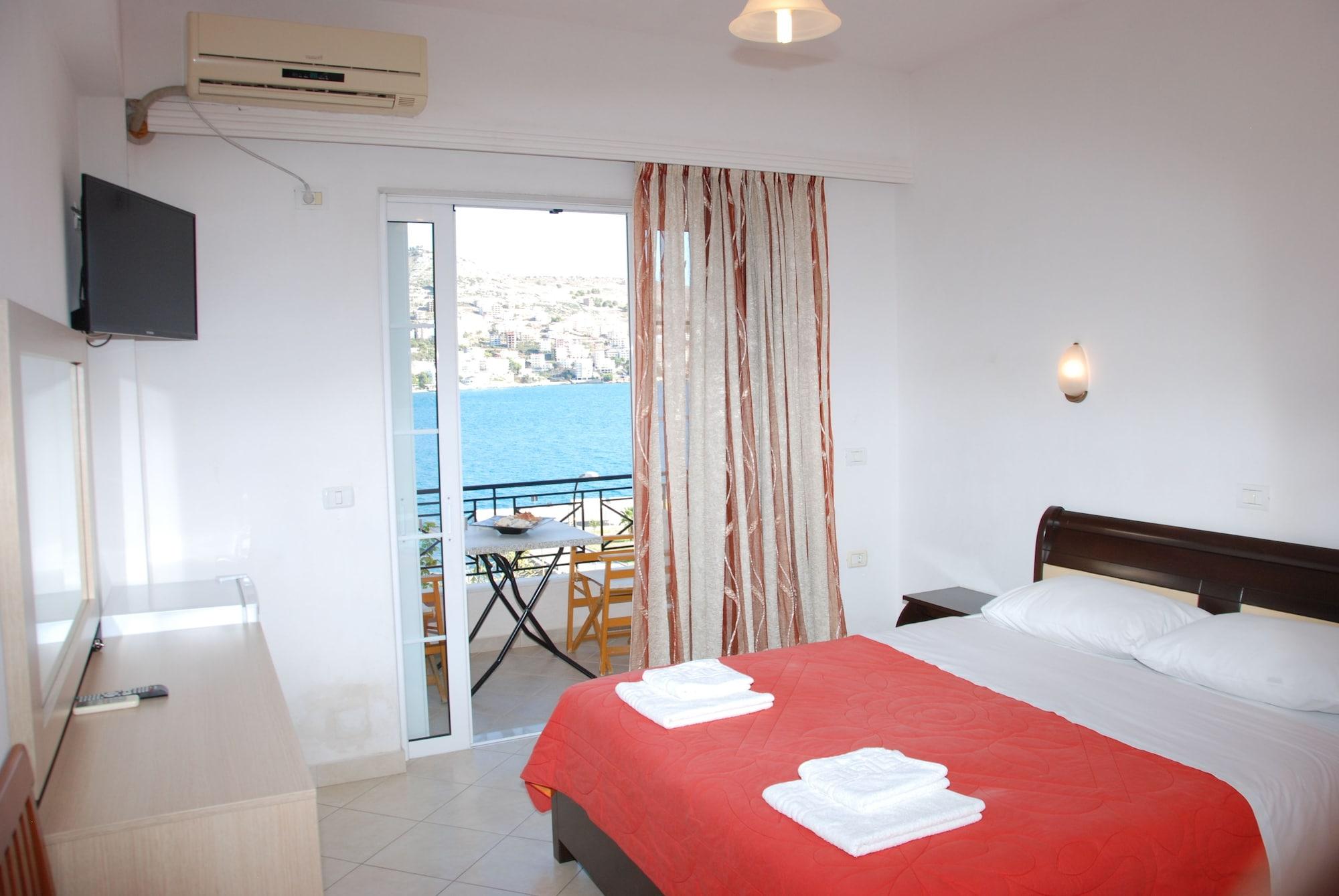 Hotel Mano Sarandë Exterior foto